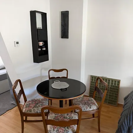 Mellow Oak By Interior - 65qm - 2 Schlafzimmer - Solingen, Nahe Koeln&duesseldorf - Bahnhofsnah - A1 - Gratis Wlan & Tv